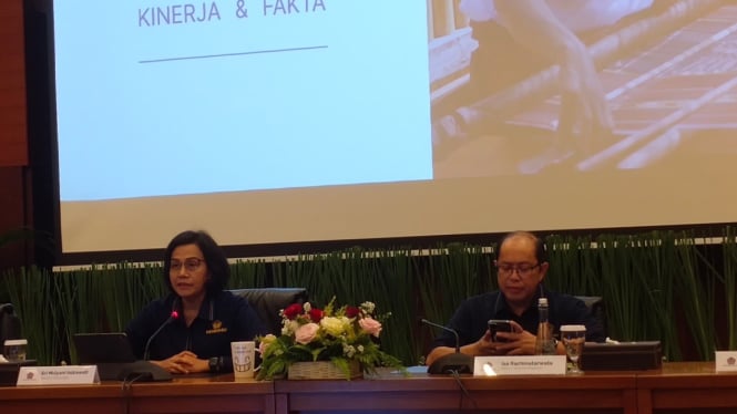 Sri Mulyani Mengatakan APBN 2023 Mengalami Defisit sebesar Rp 700 Miliar pada Bulan Oktober