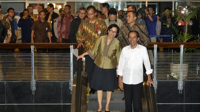 Sri Mulyani Ditelepon Hampir Setiap Hari oleh Jokowi Karena Hal Ini