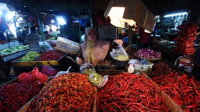 Naiknya Bawang Putih hingga Cabai