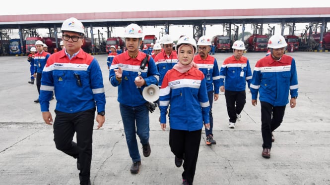 Bos Pertamina Menceritakan Alasan Menahan Harga BBM Ketika Harga Kompetitor Naik