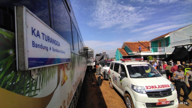 Tabrakan 2 Kereta di Bandung Terjadi, Kemenhub Mengirimkan Tim Penanganan