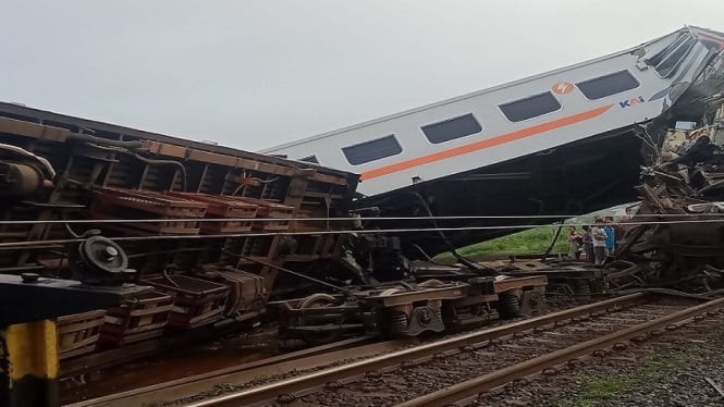 Empat Orang Meninggal dalam Kecelakaan Kereta di Cicalengka