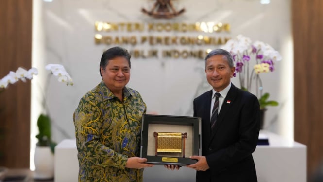 Menko Airlangga dan Menlu Singapura Bertemu, Meningkatkan Kerja Sama Bilateral Antar Negara