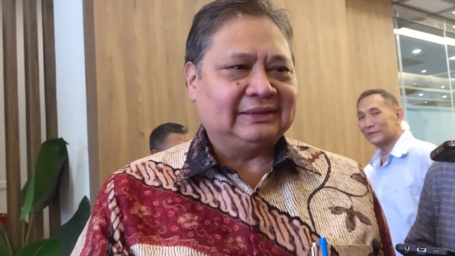 Airlangga Mengungkap Kondisi Pasokan Program Susu Gratis Prabowo-Gibran Saat Ini