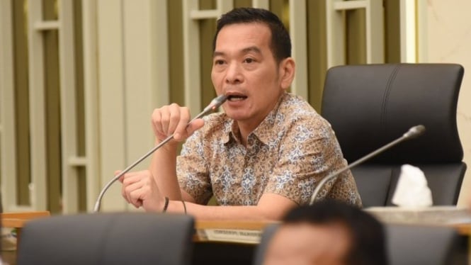“DPR Minta PP Kesehatan Lindungi Industri Tembakau: Temuan Terbaru”