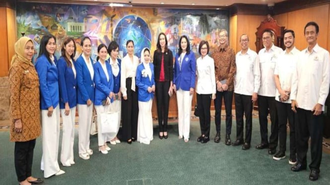 “Kolaborasi Stakeholders Pariwisata Indonesia: Kunci Sukses”