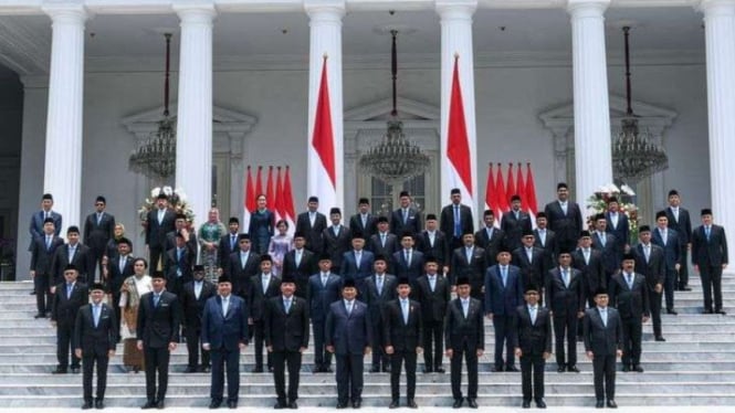 Analisis Kabinet Prabowo Gemuk dalam Konteks Trend Global