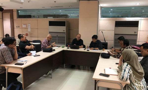 Meningkatkan Sistem Pengawasan dalam Reformasi Intelijen Indonesia