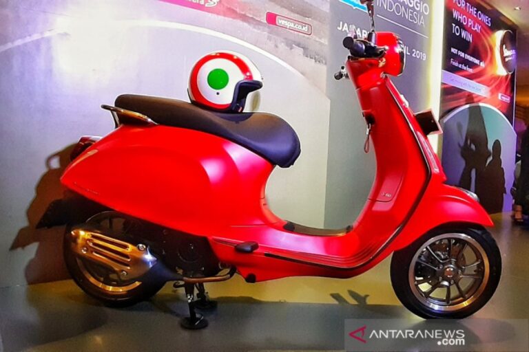 Spesifikasi & Harga Vespa Matik Primavera S 150 i-Get ABS 2025