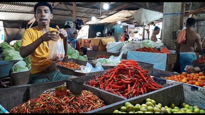 Harga Cabai Tembus Rp 120 Ribu/Kg: Berita Pedas di Pasar