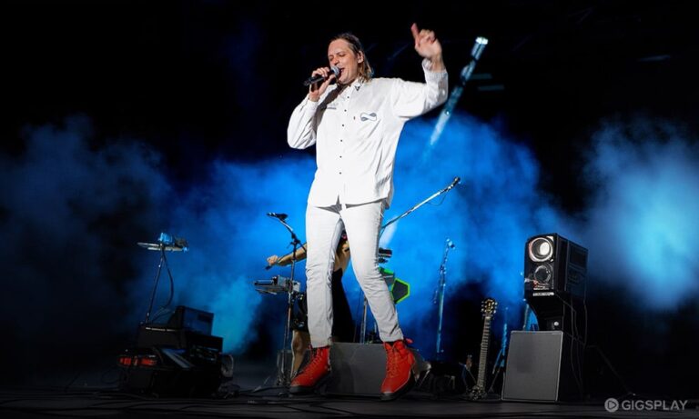Arcade Fire Spekulasi Album Baru melalui Proyek ‘Circle of Trust’
