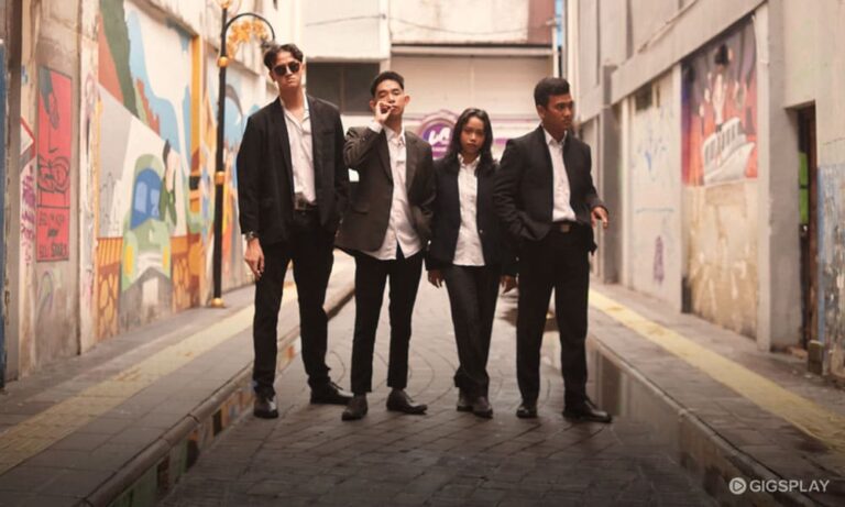 Review Lagu Energik ArcBorneo di Trick Or Treat