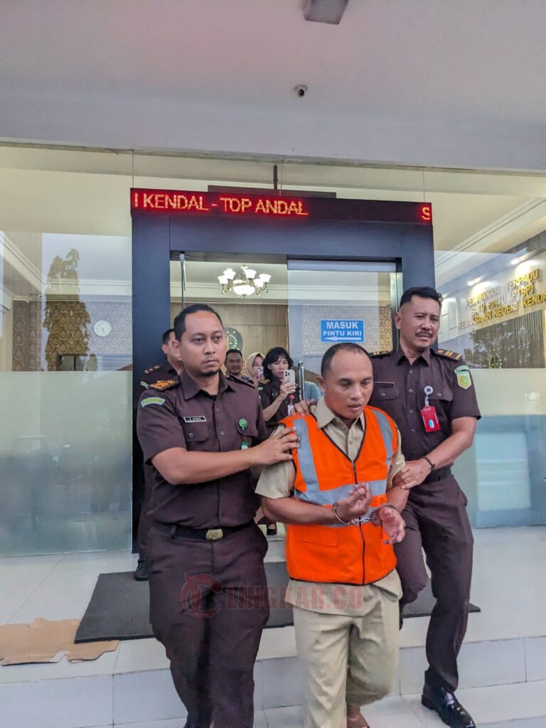 Ditahan Kejari: Dugaan Korupsi Dana Desa Rp530 Juta Kades Kertosari Kendal