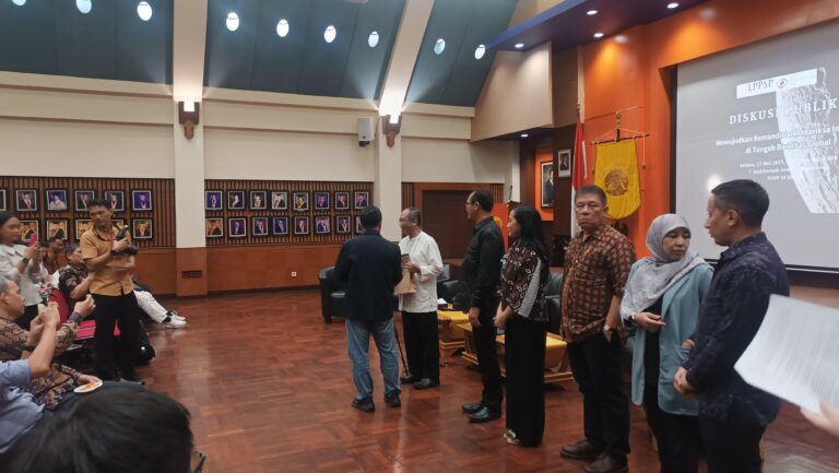 Kemandirian Antariksa dan Pengembangan Teknologi Satelit Mandiri