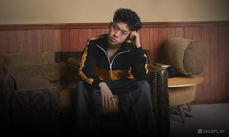 Evolusi Rich Brian dalam Album ‘WHERE IS MY HEAD?’