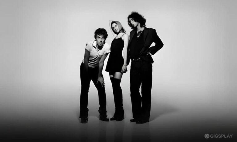 Bar Italia Rilis Album Baru ‘Some Like It Hot’ dengan Single ‘Fundraiser’