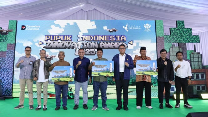 Pupuk Indonesia Salurkan 2.574 Paket Beras SPHP Gratis